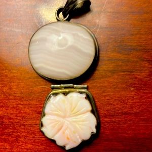 Lovely shell pink double pendant. Silver back.